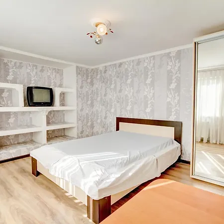 Apartment Довженко Студия *